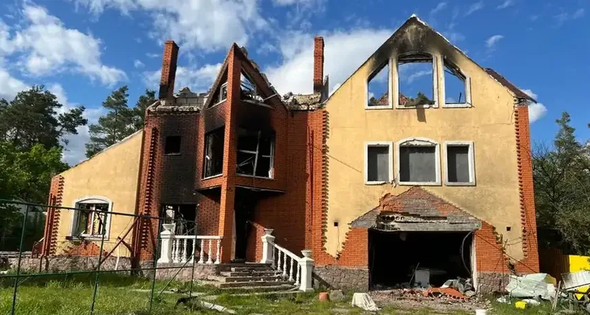 Fire-damaged Fairfax home before restoration